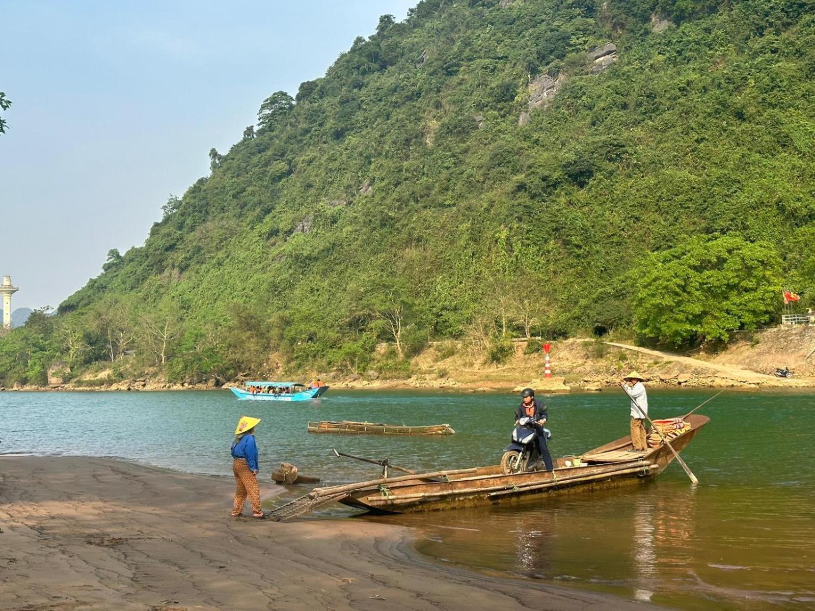 Tutu'S Homestay Phong Nha Exterior foto